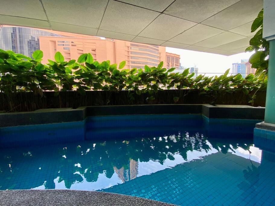 Spacious 2Room+2B*pool+gym*5mins-Time square&LaLaport Kuala Lumpur Extérieur photo