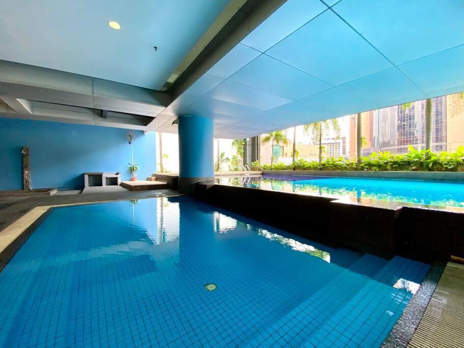 Spacious 2Room+2B*pool+gym*5mins-Time square&LaLaport Kuala Lumpur Extérieur photo