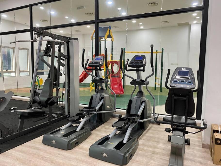 Spacious 2Room+2B*pool+gym*5mins-Time square&LaLaport Kuala Lumpur Extérieur photo