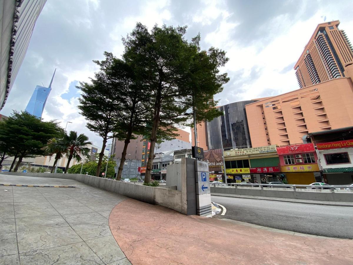 Spacious 2Room+2B*pool+gym*5mins-Time square&LaLaport Kuala Lumpur Extérieur photo