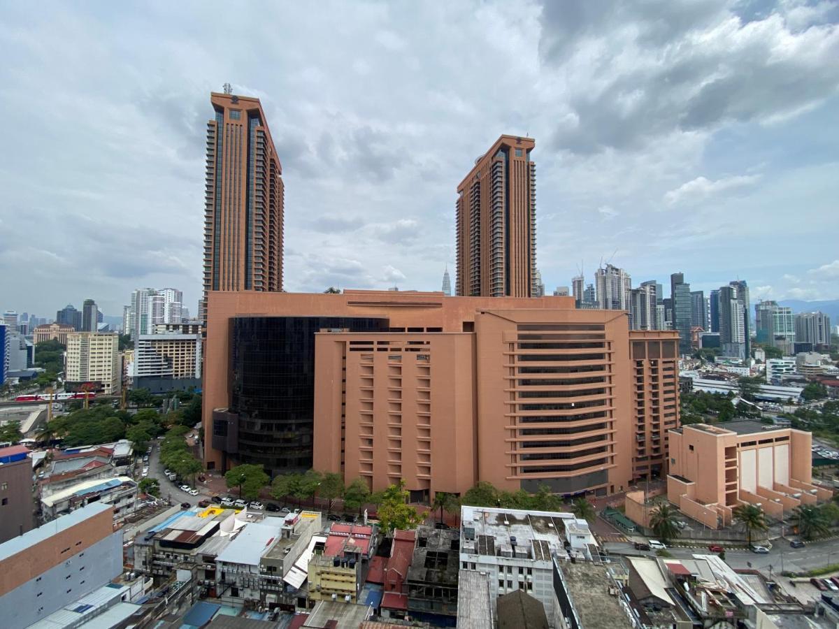 Spacious 2Room+2B*pool+gym*5mins-Time square&LaLaport Kuala Lumpur Extérieur photo