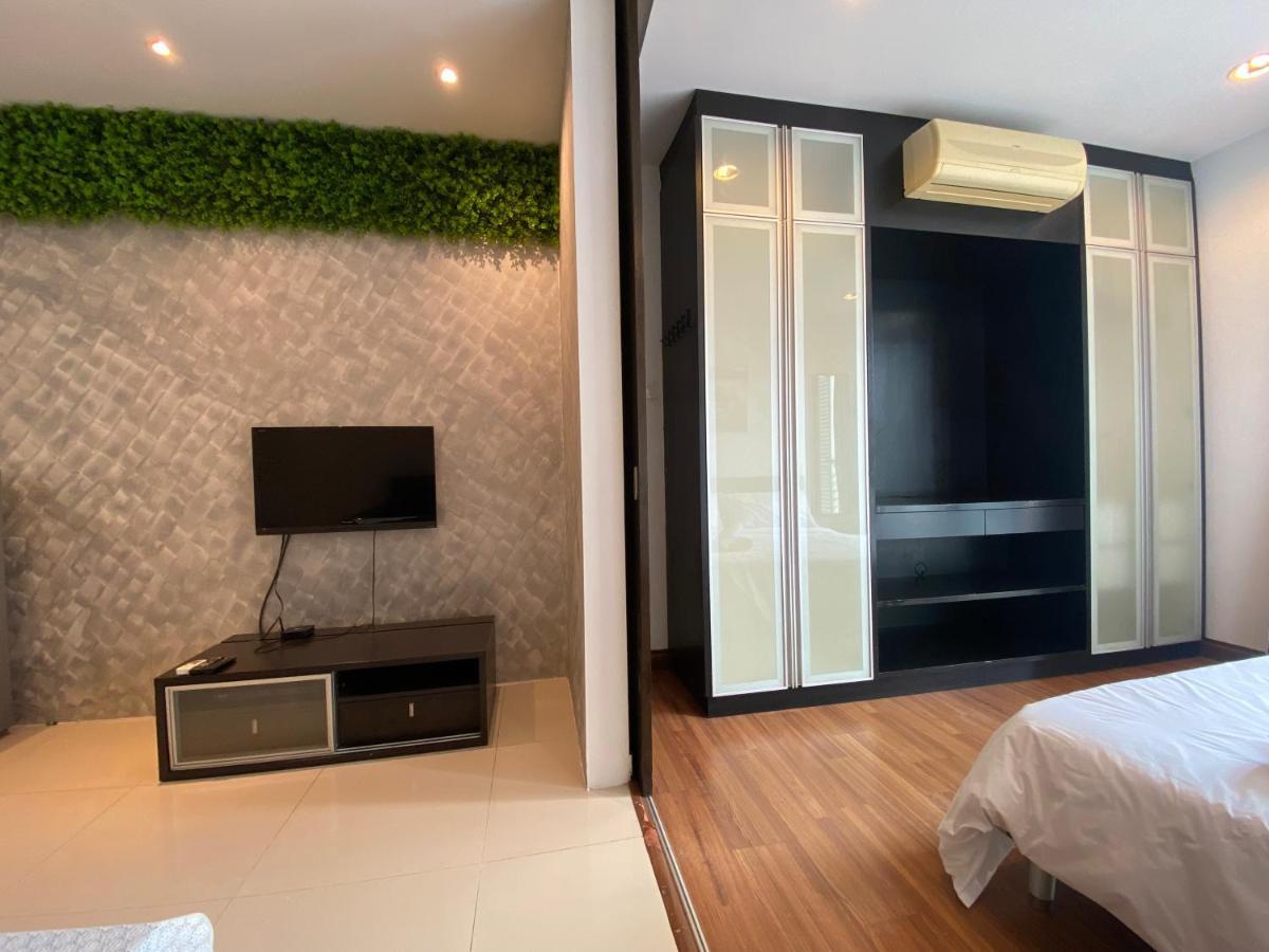 Spacious 2Room+2B*pool+gym*5mins-Time square&LaLaport Kuala Lumpur Extérieur photo