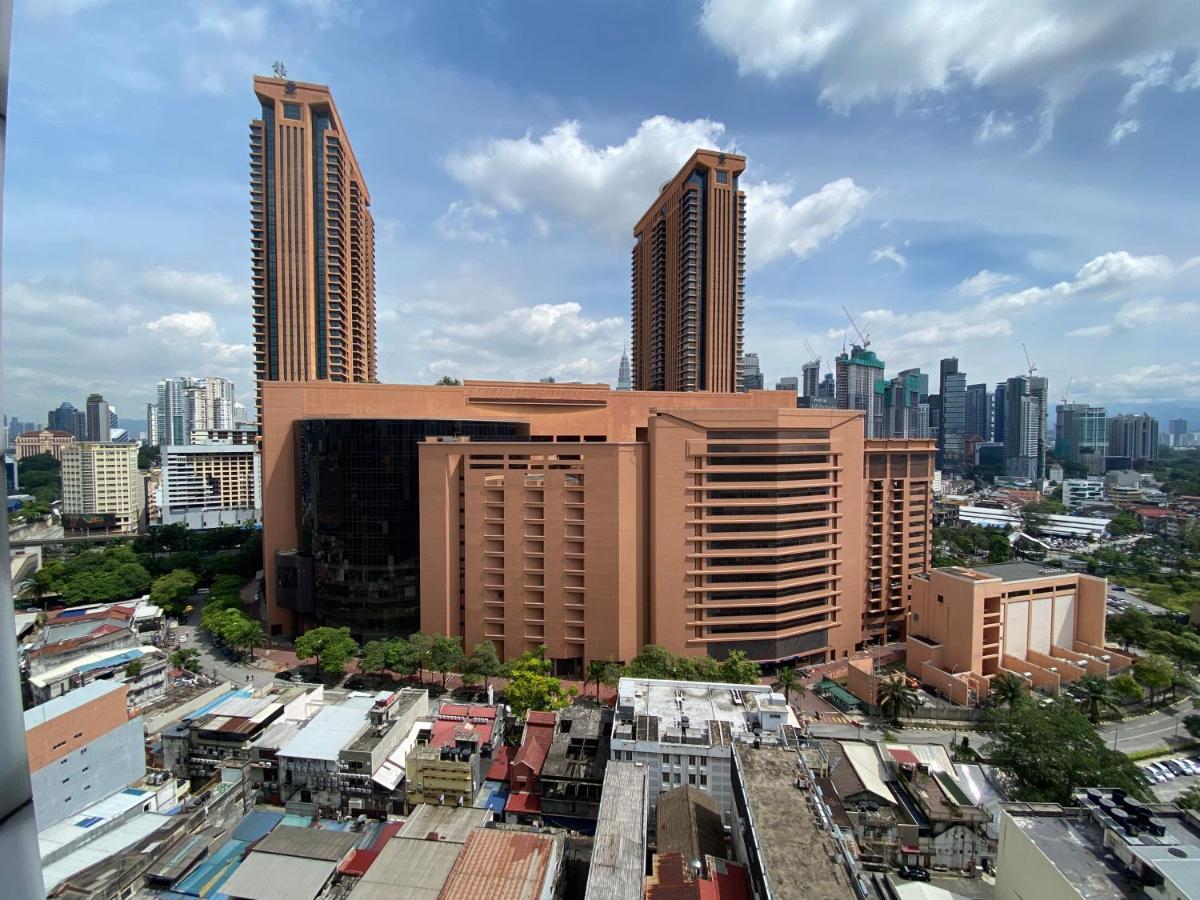 Spacious 2Room+2B*pool+gym*5mins-Time square&LaLaport Kuala Lumpur Extérieur photo